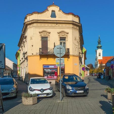 Apartman Anna Komárno المظهر الخارجي الصورة